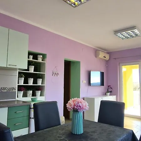 Appartamento Ana & Ivan Krk Town